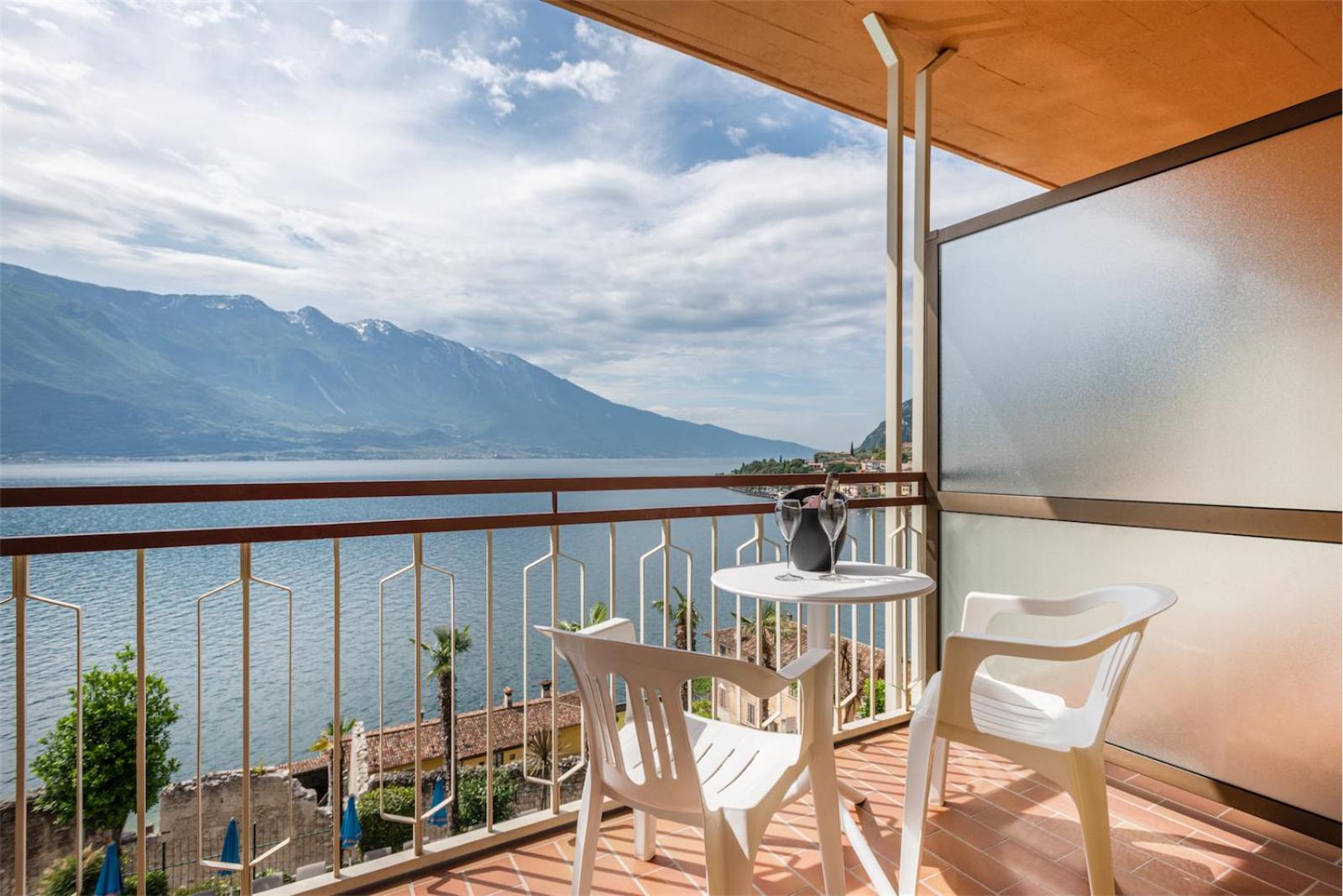 Hotel Splendid Palace Limone sul Garda Bilik gambar